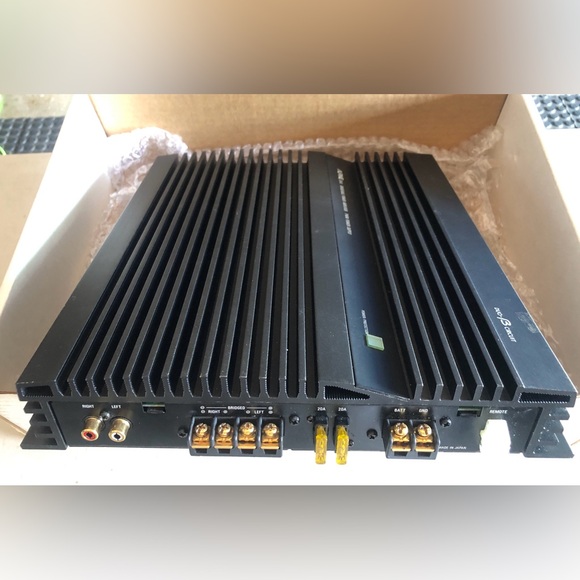 Alpine 3543 (Old School) Bridgeable Power Amplifier - Picture 3 of 5